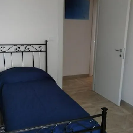 Viale Primo Vere * Pescara