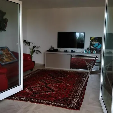 Viale Primo Vere Apartment *